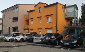 Apartament (60 m²) w okolicy Rovinj Stare miasto z 2 sypialniami i 1 łazienkami